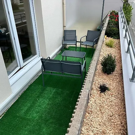Appartement L'essentiel à Noyal-sur-Vilaine Extérieur photo